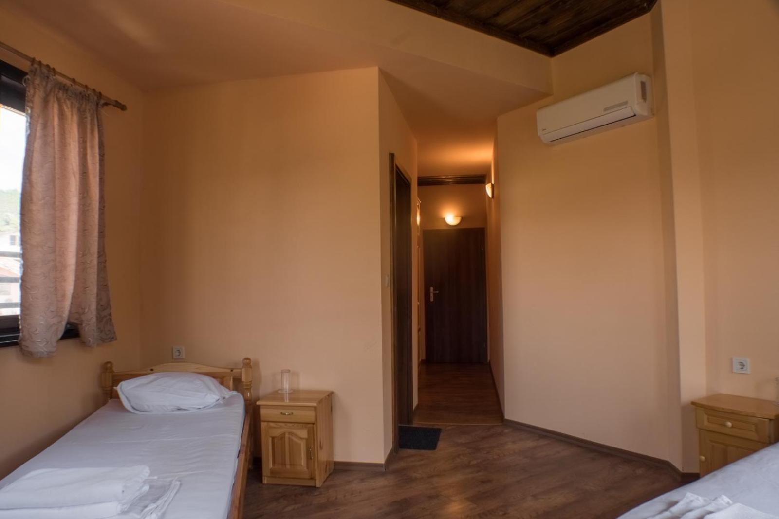 Комплекс Водопада Hotel Khrabrino Cameră foto