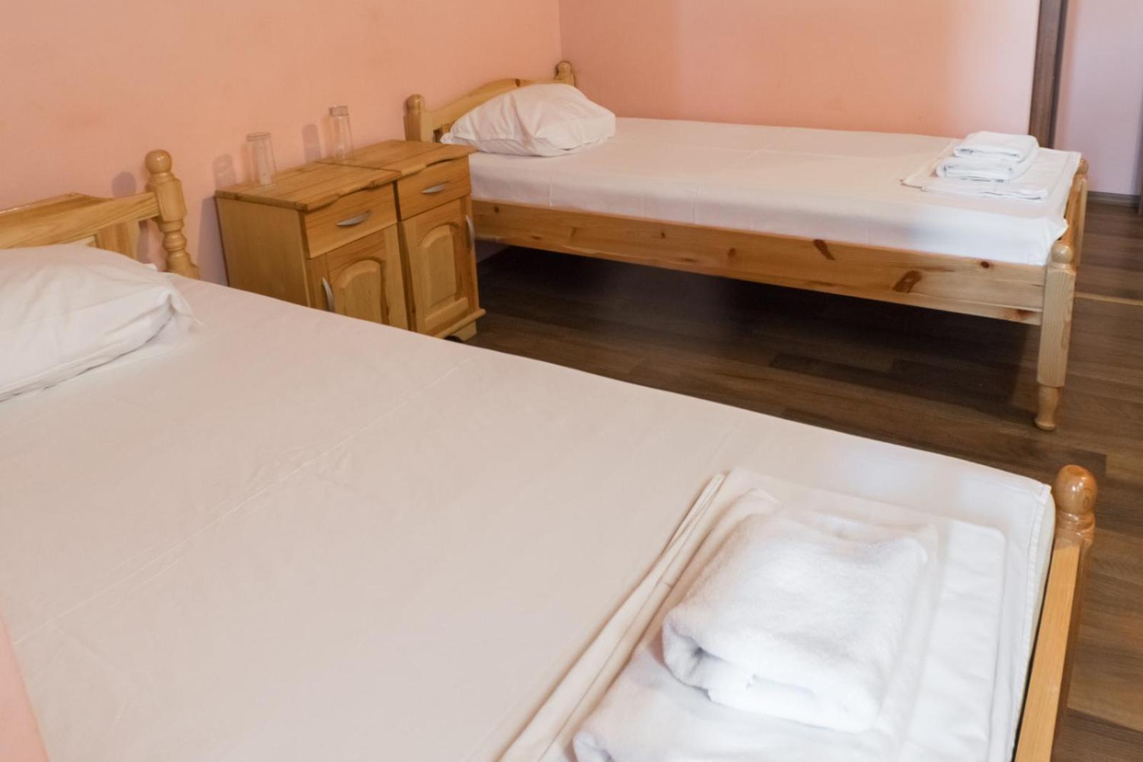 Комплекс Водопада Hotel Khrabrino Cameră foto